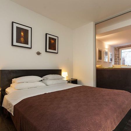 Apartment Istra Ровінь Екстер'єр фото