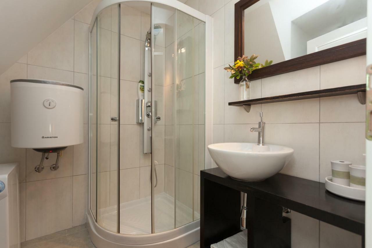 Apartment Istra Ровінь Екстер'єр фото