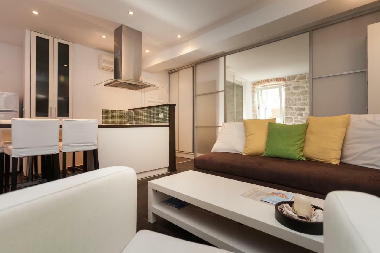 Apartment Istra Ровінь Екстер'єр фото