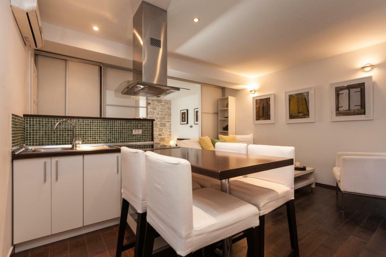 Apartment Istra Ровінь Екстер'єр фото